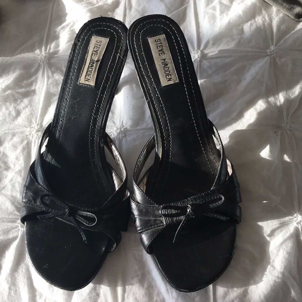 Steve Madden slip one